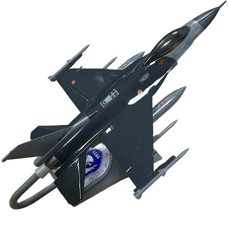 F-16C Fighting Falcon 1/48 Montajlı Maket 113 Filo Ceylan 1